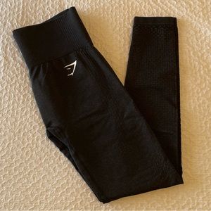 Women’s Gymshark Vital Seamless Leggings Black size small